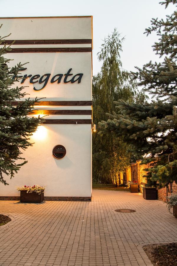 Fregata Bed & Breakfast Елк Екстериор снимка