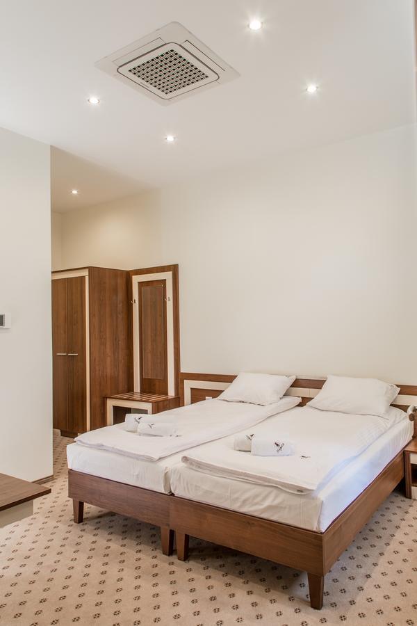 Fregata Bed & Breakfast Елк Екстериор снимка