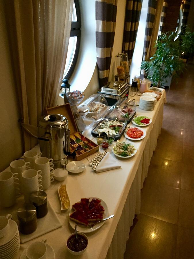 Fregata Bed & Breakfast Елк Екстериор снимка