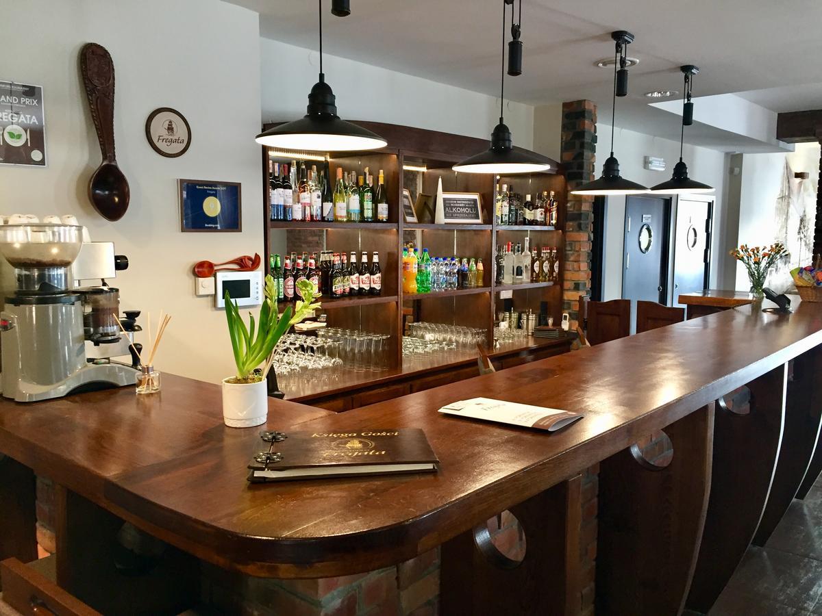 Fregata Bed & Breakfast Елк Екстериор снимка