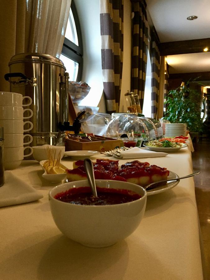 Fregata Bed & Breakfast Елк Екстериор снимка